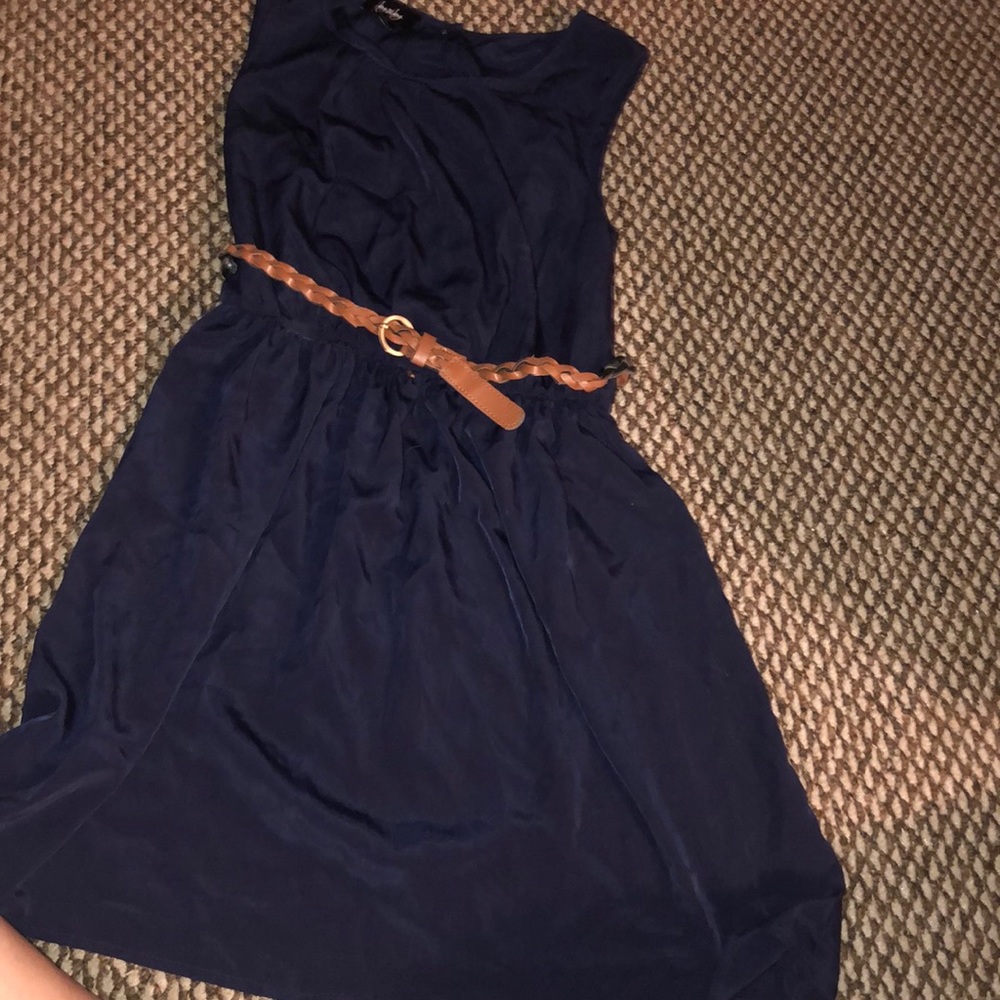 Medium dark blue short flowy dress